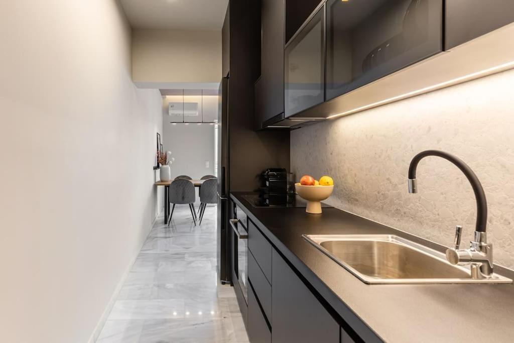 City Heart Apartments Heraklion  Екстер'єр фото